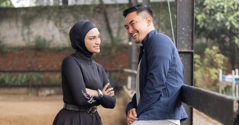 Instagram.com/zumizolazulkiflinurdin